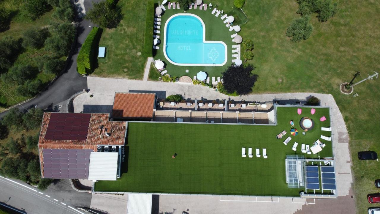 Val Di Monte Hotel 3*