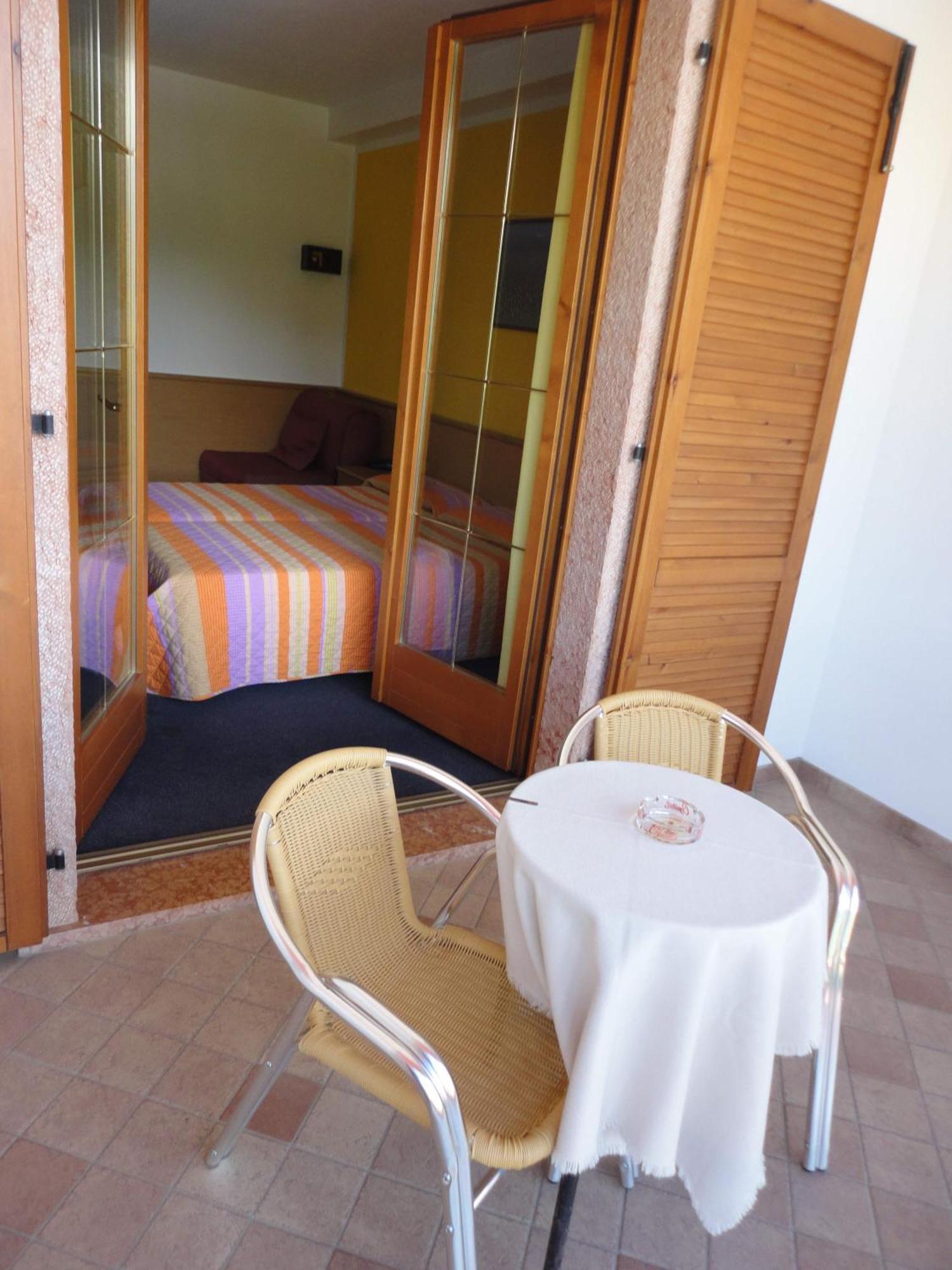 Hotel Val Di Monte 3*