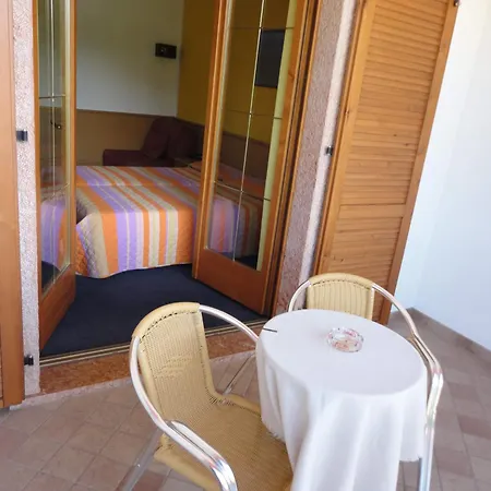 Park Hotel Val Di Monte ***S Malcesine Exterior photo